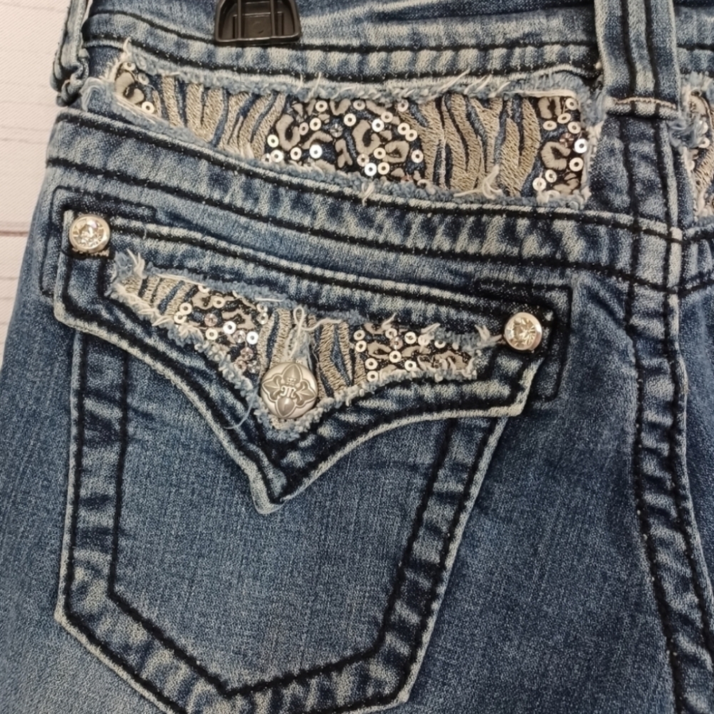 MISS ME Women's Blue Embellished Cropped Low Rise Jeans Capri Pants Size 26 - Picture 7 of 11